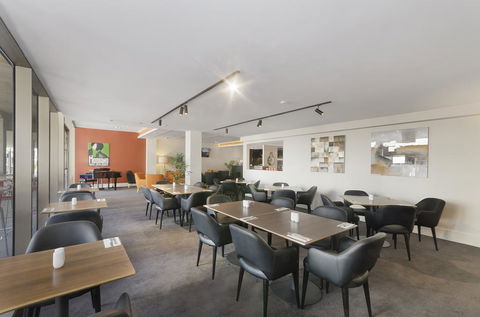 Clarion Hotel Townsville - Whitsundays Accommodation 2