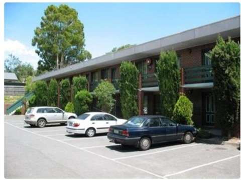 Classic Queen Room 2 In Oakleigh - Whitsundays Accommodation 1