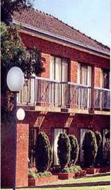 Clayton Monash Motor Inn & Serviced Apartments - Whitsundays Accommodation 3