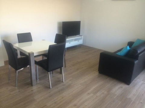 Clearwater Motel Apartments - Whitsundays Accommodation 1