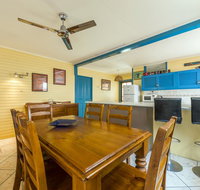 Clifton Beach House - Whitsundays Accommodation