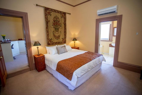 Clocktower Suites - Whitsundays Accommodation 1