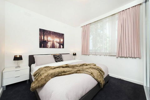 Close St Kilda Commercial Hub And Melbourne Centre - Whitsundays Accommodation 2