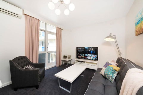 Close St Kilda Commercial Hub And Melbourne Centre - Whitsundays Accommodation 0