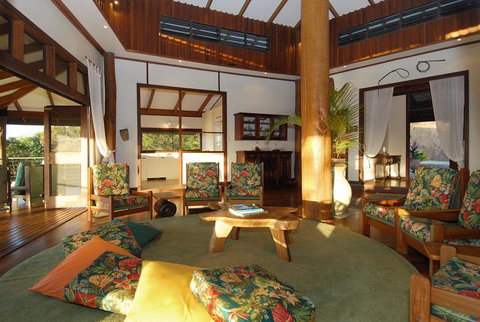 Cloud 9 - Whitsundays Accommodation 3