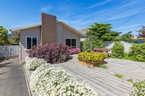 CLOUD NINE - ROSEBUD - Whitsundays Accommodation 0