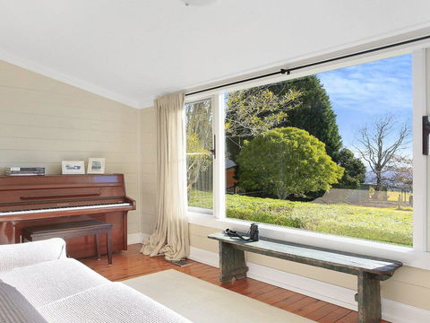 Cloudhill - Magnificent Rural Views To Sydney - Whitsundays Accommodation 2