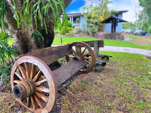 Clouds Mapleton - Whitsundays Accommodation 1