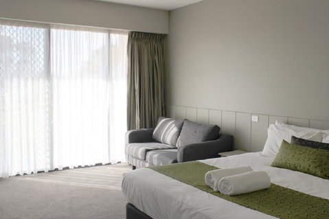 Club Mulwala Resort - Whitsundays Accommodation 1