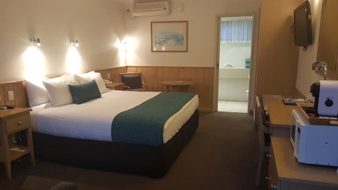 Coal Valley Motor Inn - Whitsundays Accommodation 1