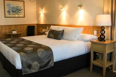 Coal Valley Motor Inn - Whitsundays Accommodation 0