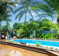 Coconut Blue Front - Palm Cove - Whitsundays Accommodation