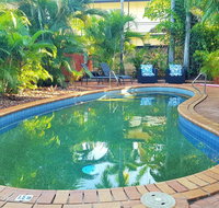 Coconut Grove Holiday Apartments - Whitsundays Accommodation