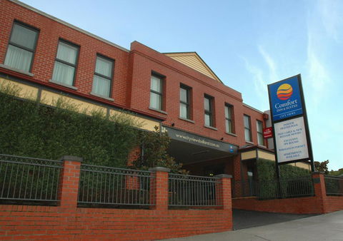 Comfort Inn & Suites City Views - Whitsundays Accommodation 0