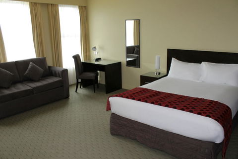 Comfort Inn & Suites City Views - Whitsundays Accommodation 3