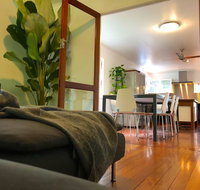 Cool Green Queenslander - Noosaville - Whitsundays Accommodation
