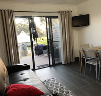 Coonawarra Cabins Unit B - Whitsundays Accommodation