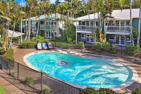 Coral Beach Noosa Resort - Whitsundays Accommodation 0