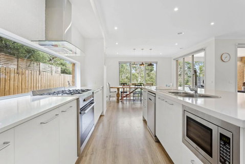 CORYMBIA - MOUNT MARTHA - Whitsundays Accommodation 1