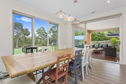 CORYMBIA - MOUNT MARTHA - Whitsundays Accommodation 2