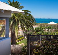 Cottesloe Executive Beach House - Whitsundays Accommodation
