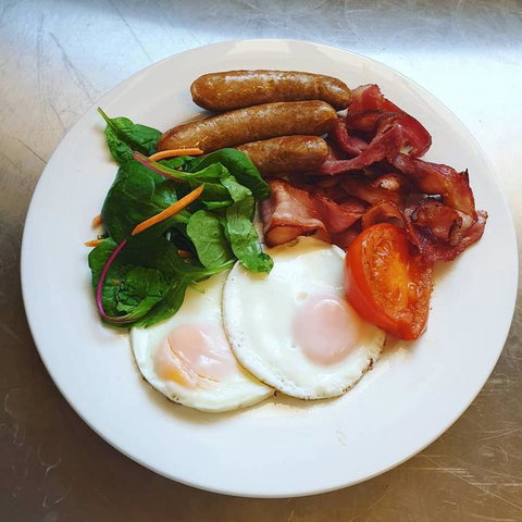 Country Capital Motel - Whitsundays Accommodation 3