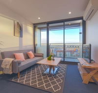 Cozy Melbourne Star 2 Bedroom Apartment Docklands - Whitsundays Accommodation