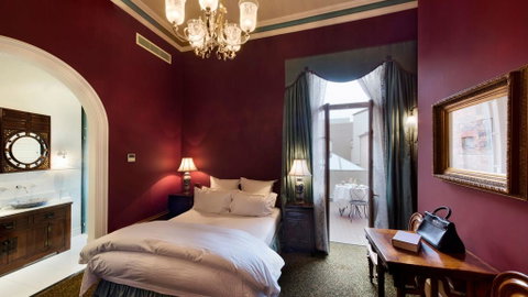 Craig's Royal Hotel - Whitsundays Accommodation 2