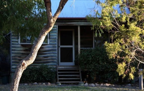 Cypress Ridge Cottages - Whitsundays Accommodation 3