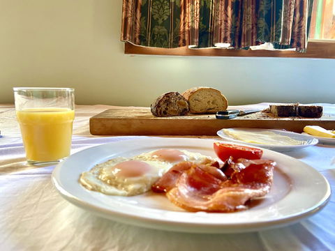Daly View Bed & Breakfast - Whitsundays Accommodation 2