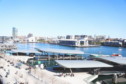Darling Harbour Waterview Luxury Apartment - Whitsundays Accommodation 0