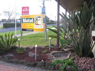 Darlot Motor Inn - Whitsundays Accommodation 0