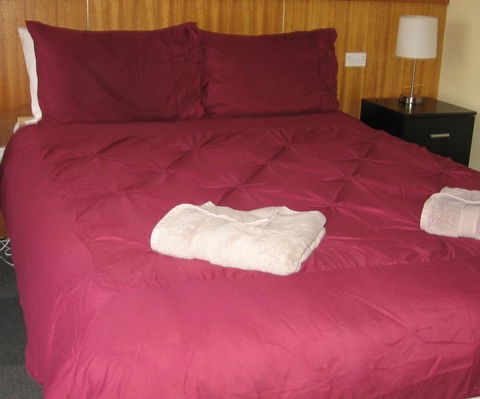 Darlot Motor Inn - Whitsundays Accommodation 2