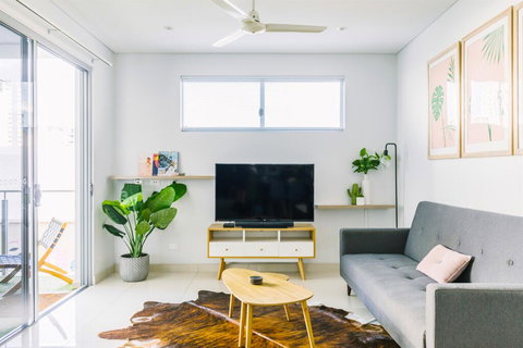 Darwin City Chic@Kube Apartments - Whitsundays Accommodation 3