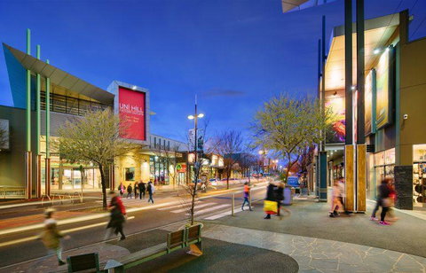 Delicate And Peaceful Bundoora Townhouse 11-R3 - Whitsundays Accommodation 3