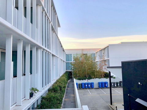 Deluxe Brighton Home In Bayside - Whitsundays Accommodation 3