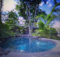 Di's Manor Homestay - Whitsundays Accommodation