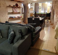 Dinky Di's Dugout - Whitsundays Accommodation