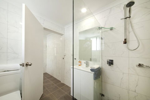 Divine Early-Sydney Home - The Rocks - Whitsundays Accommodation 3