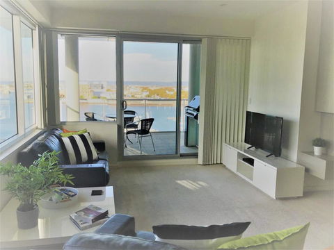 Dolphin View At Spinnaker - Whitsundays Accommodation 1