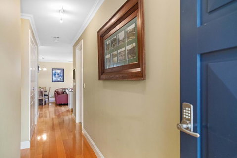 Domain One Apartment - Whitsundays Accommodation 3