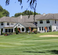 Dormie House - Whitsundays Accommodation