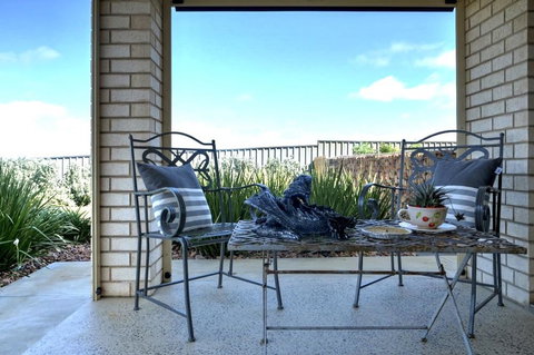 Dragons Rest - Whitsundays Accommodation 1