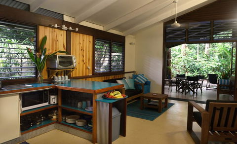 Driftwood - Whitsundays Accommodation 3