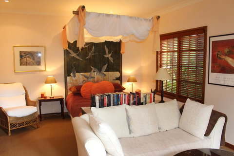 Dukis House - Whitsundays Accommodation 1