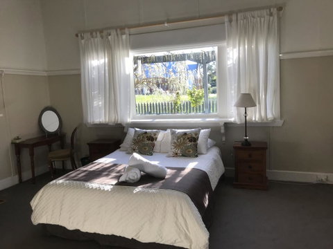 Dunkeld Old Bakery Accommodations - Whitsundays Accommodation 0