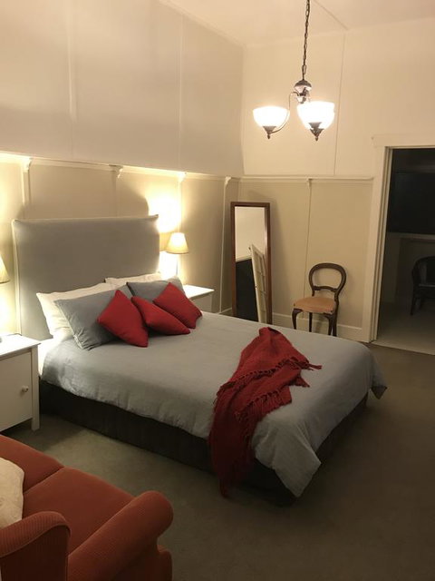 Dunkeld Old Bakery Accommodations - Whitsundays Accommodation 1