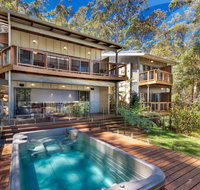 Dux Nutz - Whitsundays Accommodation