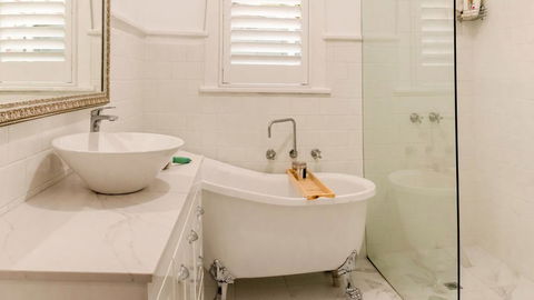 Dwellingup Retreat - Whitsundays Accommodation 2