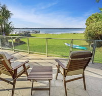 Eagle Point Getaway - Waterfront Serenity - Whitsundays Accommodation